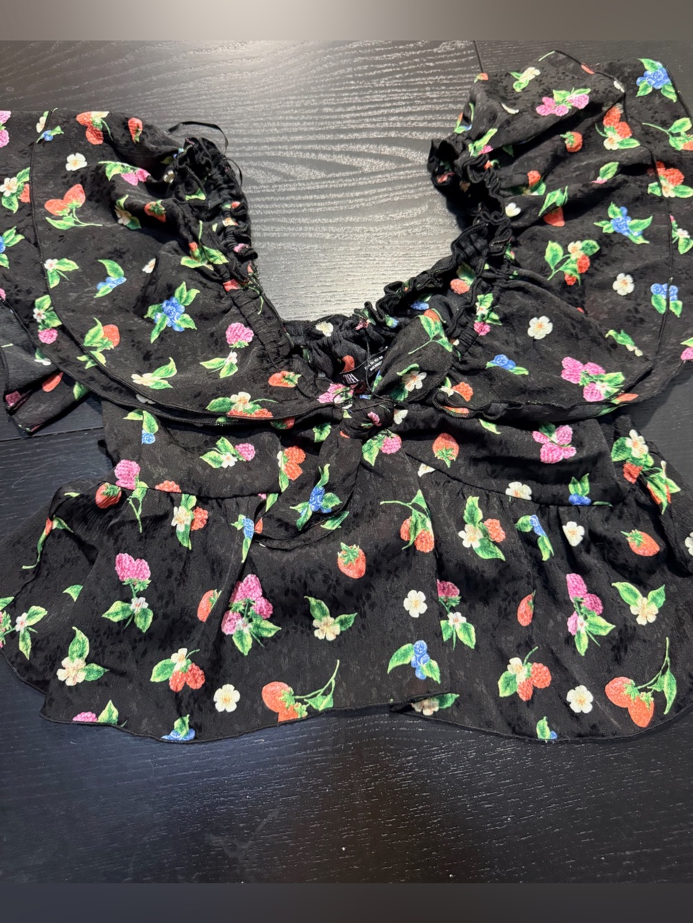 Zara Black Floral Cropped Puff-Sleeve Top
